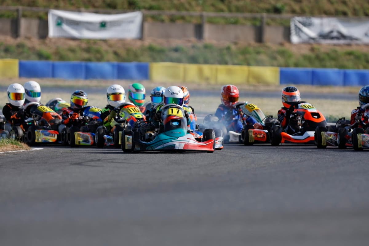 Sur la grille de départ — NSK Angerville